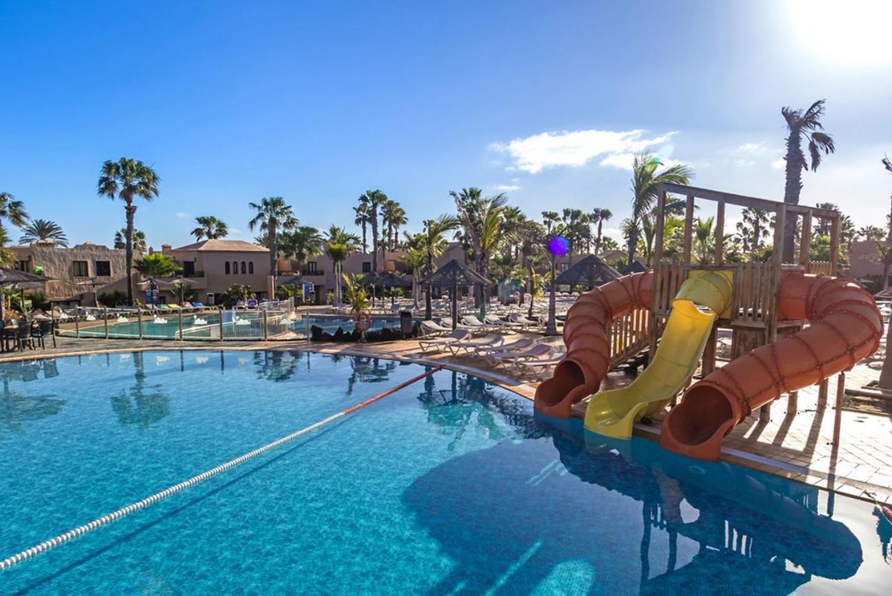 Family Apartment With Pool View - Oasis Duna Resort Corralejo Exterior foto