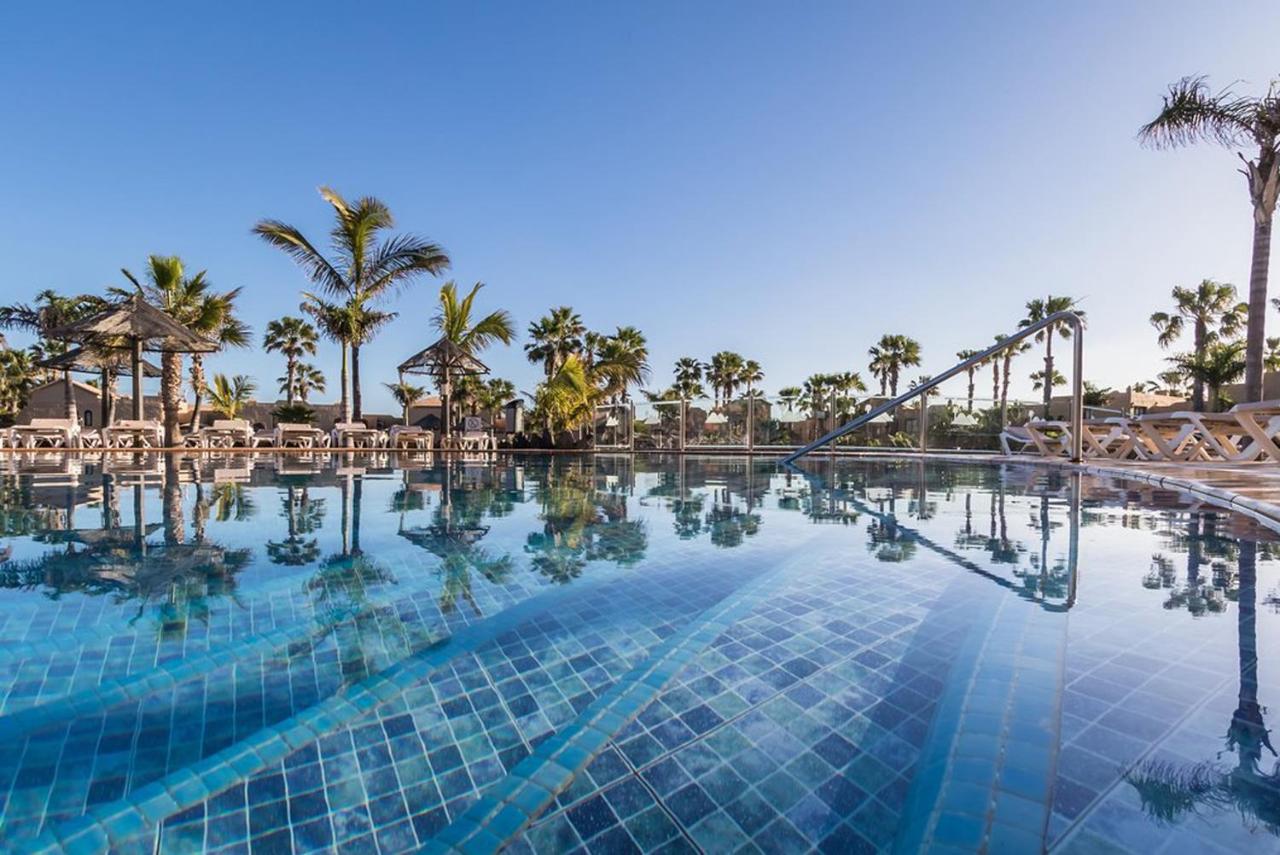 Family Apartment With Pool View - Oasis Duna Resort Corralejo Exterior foto